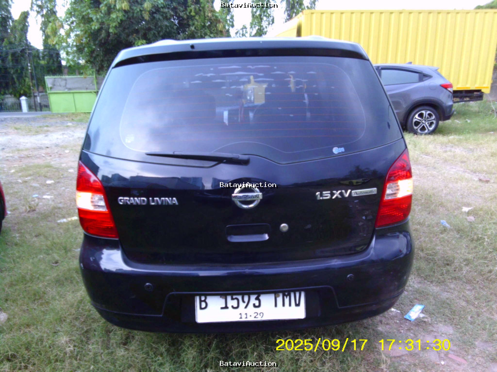 B 1593 TMV