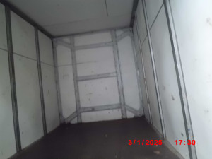 L 8915 AC