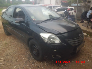 B 1587 PAD