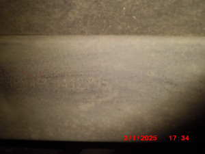 L 8915 AC