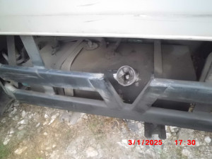 L 8915 AC